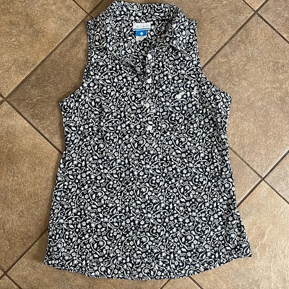 Columbia Sleeveless Shirt Size Small